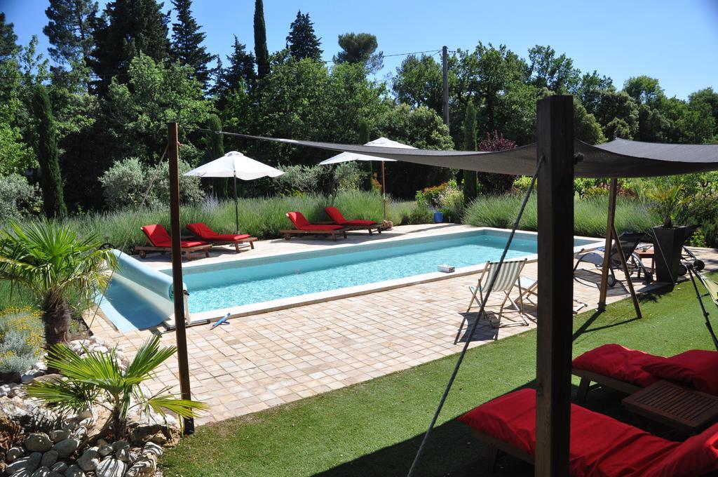Le Clos Geraldy - Chambres D'Hotes De Charme, Piscine Et Spa Saint-Maximin Esterno foto